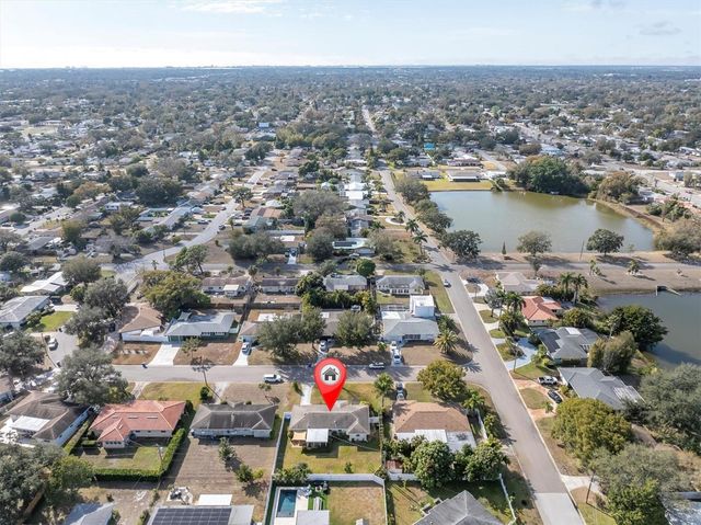 1903 42ND WAY N, St Petersburg, FL 33713