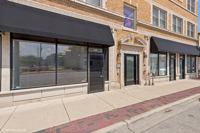 901 S 5TH Avenue B, Maywood, IL 60153