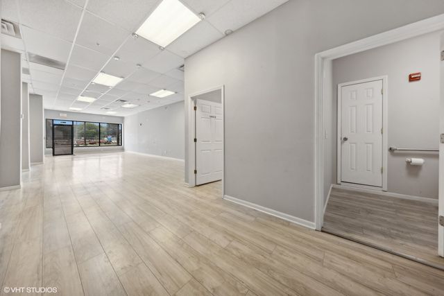 901 S 5TH Avenue B, Maywood, IL 60153