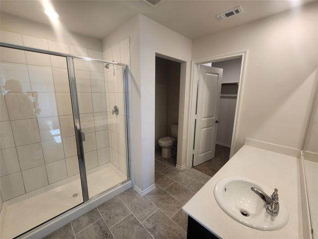 1130 Breezy Oak Drive, Nevada, TX 75173
