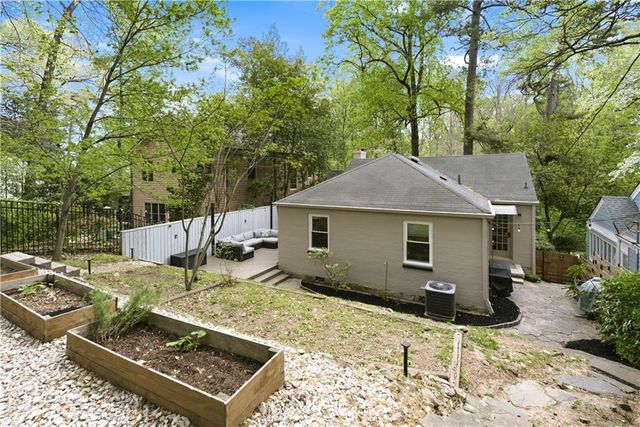 649 Norfleet Road, Atlanta, GA 30305