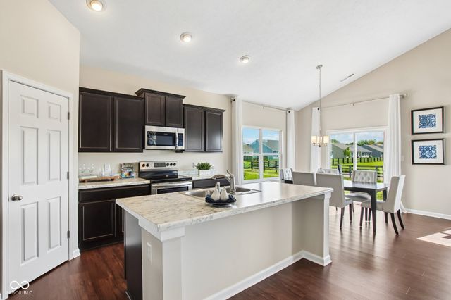 1423 Bigleaf Drive, Sheridan, IN 46069
