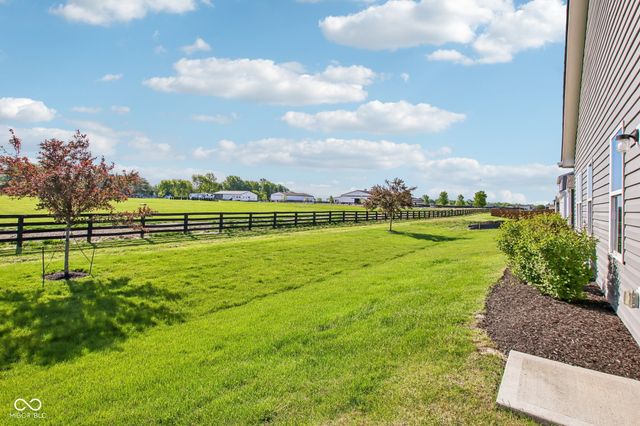1423 Bigleaf Drive, Sheridan, IN 46069