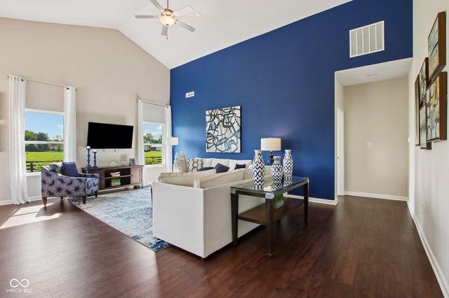 1423 Bigleaf Drive, Sheridan, IN 46069