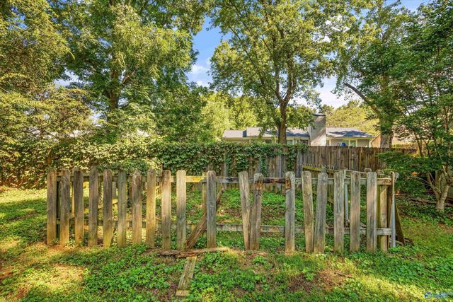 15110 Balsam Drive SE, Huntsville, AL 35803