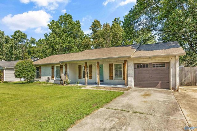 15110 Balsam Drive SE, Huntsville, AL 35803