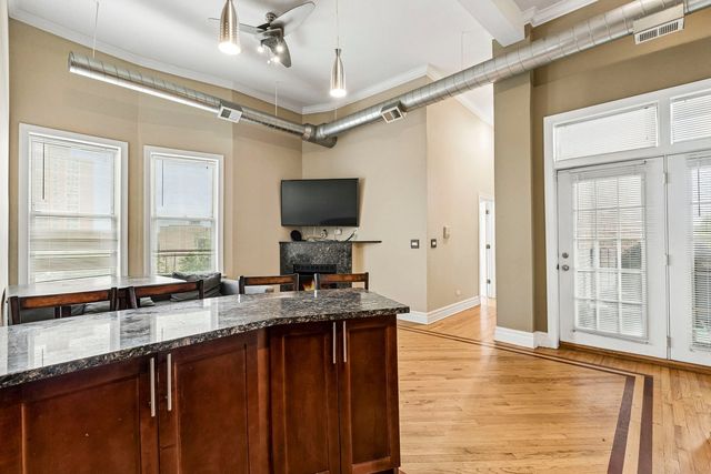 5016 S King Drive 3W, Chicago, IL 60615