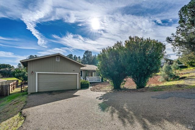 4674 Hawaina Way, Kelseyville, CA 95451
