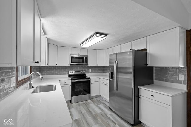 7651 E Stop 11 Road, Indianapolis, IN 46259