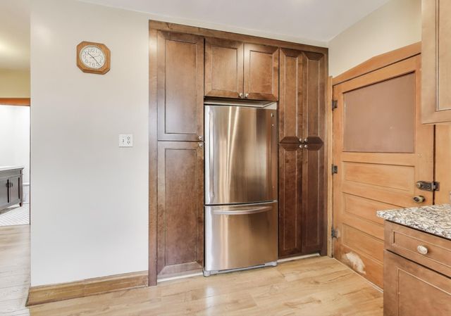 2932 N 77th Court, Elmwood Park, IL 60707