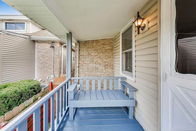 2932 N 77th Court, Elmwood Park, IL 60707