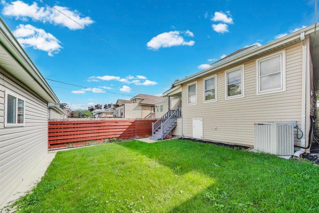 2932 N 77th Court, Elmwood Park, IL 60707