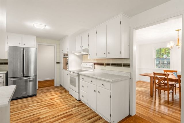 10 Bakers Hill, Weston, MA 02493