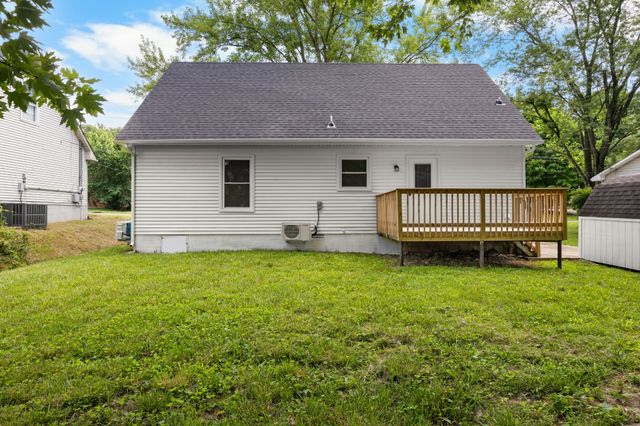 382 Louise Ln, Clarksville, TN 37042