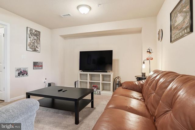 31 S CENTER ST, Hanover, PA 17331