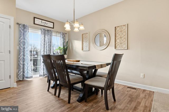 31 S CENTER ST, Hanover, PA 17331