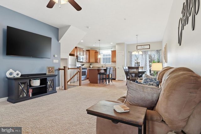 31 S CENTER ST, Hanover, PA 17331