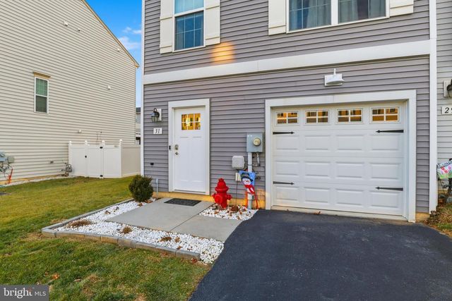 31 S CENTER ST, Hanover, PA 17331