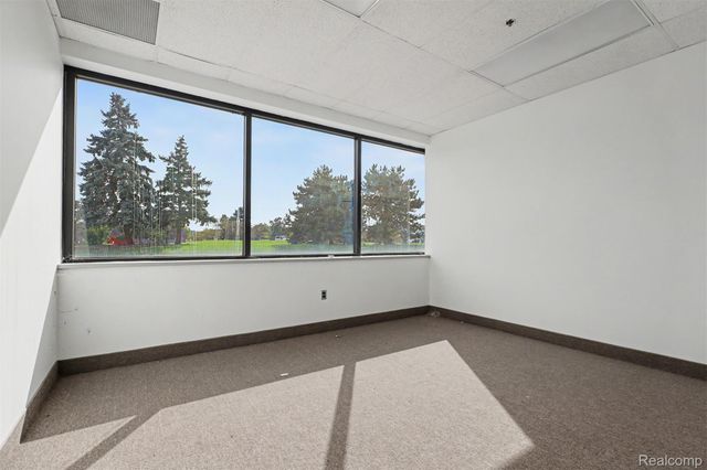 15120 N Commerce Drive B-1, Dearborn, MI 48120