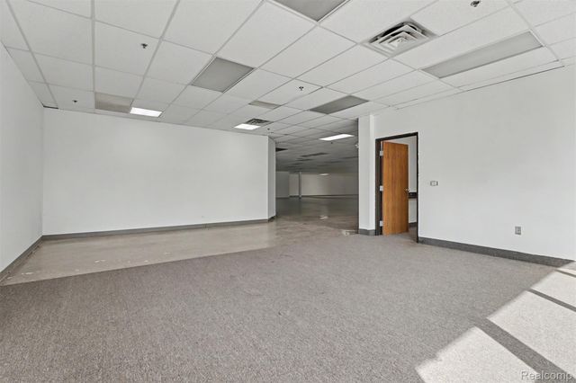 15120 N Commerce Drive B-1, Dearborn, MI 48120