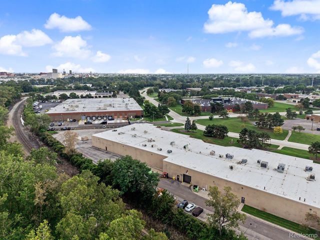15120 N Commerce Drive B-1, Dearborn, MI 48120