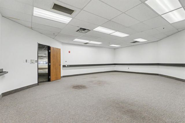 15120 N Commerce Drive B-1, Dearborn, MI 48120