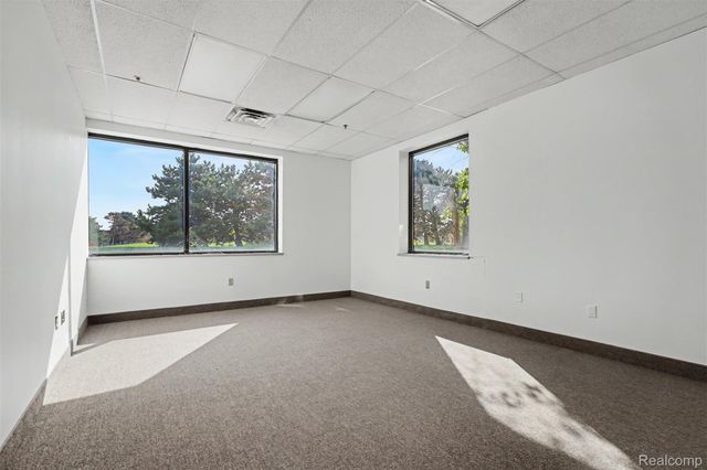 15120 N Commerce Drive B-1, Dearborn, MI 48120