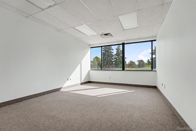 15120 N Commerce Drive B-1, Dearborn, MI 48120