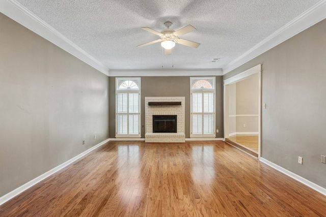 282 SHADOW GROVE CV, Memphis, TN 38018