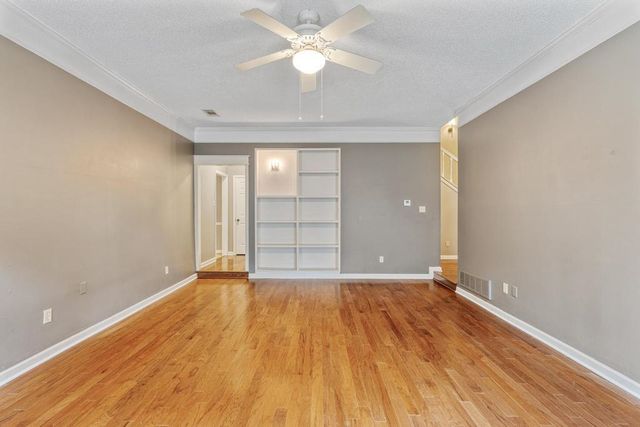 282 SHADOW GROVE CV, Memphis, TN 38018