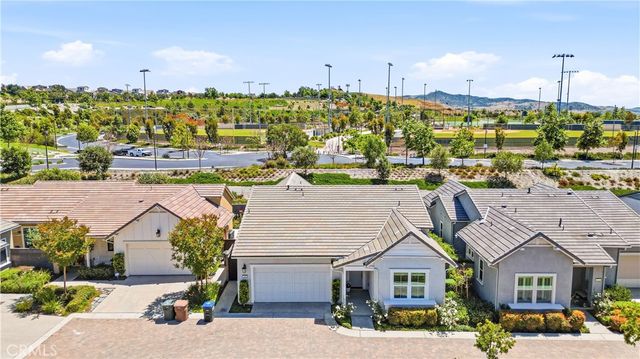 180 Luneta Lane, Rancho Mission Viejo, CA 92694