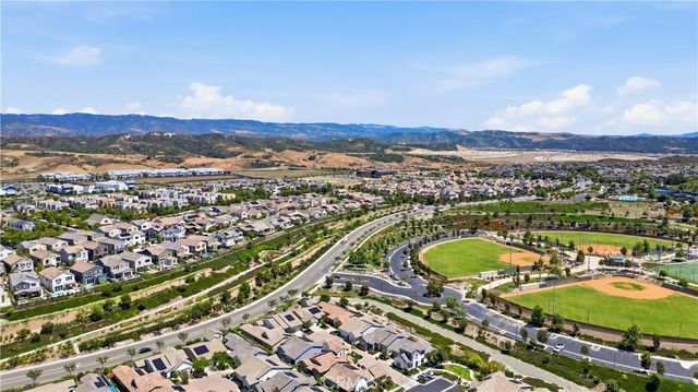 180 Luneta Lane, Rancho Mission Viejo, CA 92694
