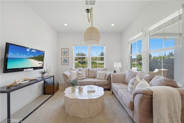 180 Luneta Lane, Rancho Mission Viejo, CA 92694