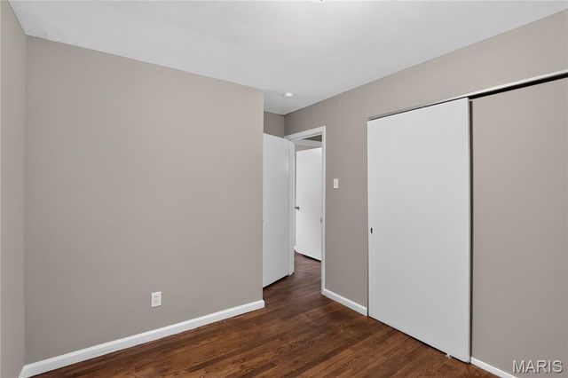 1627 Keelen Drive, St Louis, MO 63136