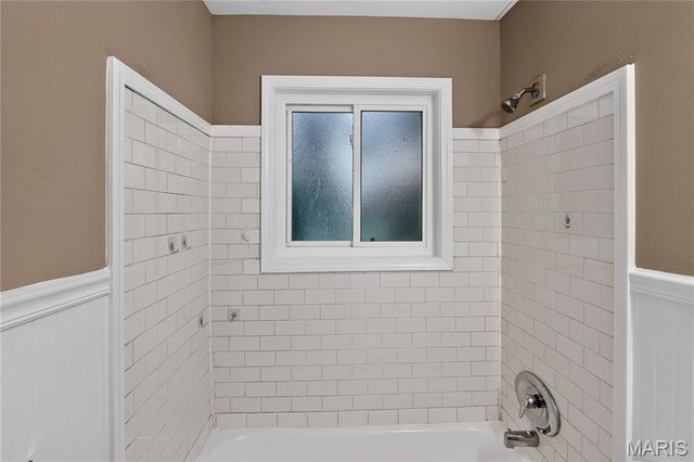 1627 Keelen Drive, St Louis, MO 63136