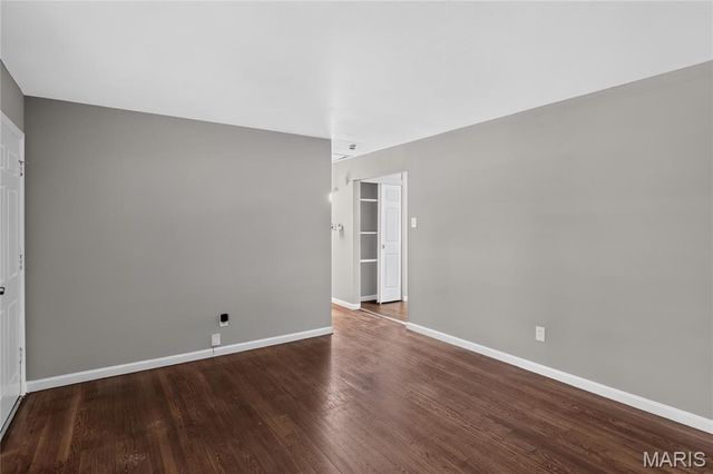 1627 Keelen Drive, St Louis, MO 63136