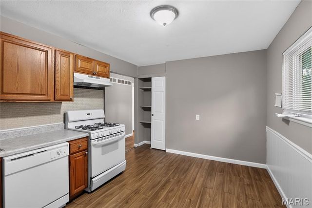 1627 Keelen Drive, St Louis, MO 63136