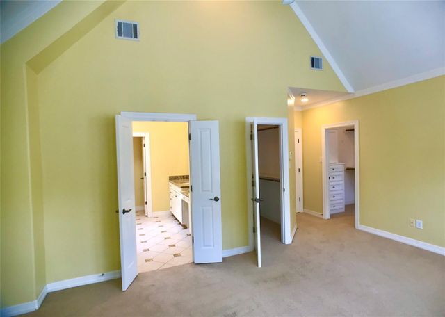 2104 Bancroft Street, Houston, TX 77027