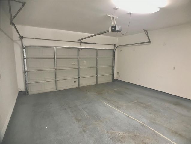 2104 Bancroft Street, Houston, TX 77027