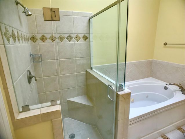 2104 Bancroft Street, Houston, TX 77027