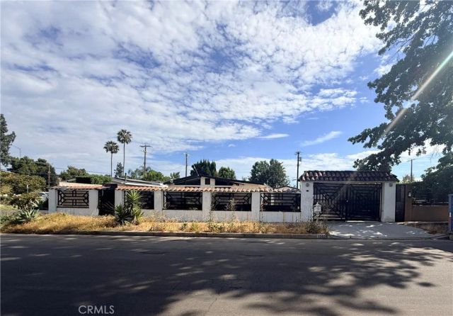 15606 Simonds, Granada Hills, CA 91344