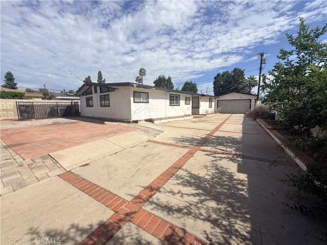 15606 Simonds, Granada Hills, CA 91344