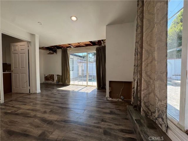 15606 Simonds, Granada Hills, CA 91344