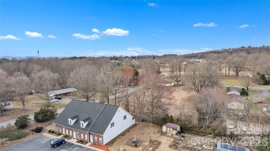 45 Orchard Trace Court, Taylorsville, NC 28681