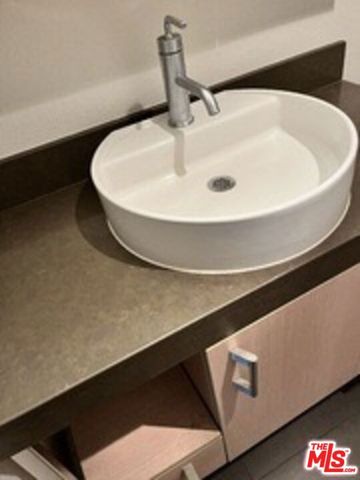 1234 Wilshire Boulevard 206, Los Angeles, CA 90017