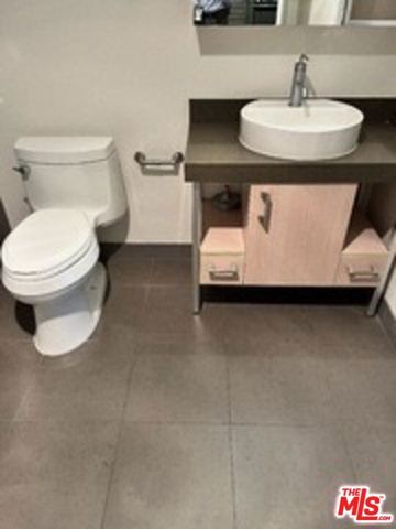 1234 Wilshire Boulevard 206, Los Angeles, CA 90017