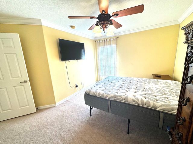 1483 HILLVIEW LANE, Tarpon Springs, FL 34689