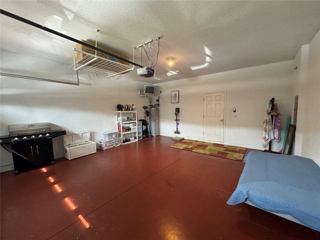 1483 HILLVIEW LANE, Tarpon Springs, FL 34689