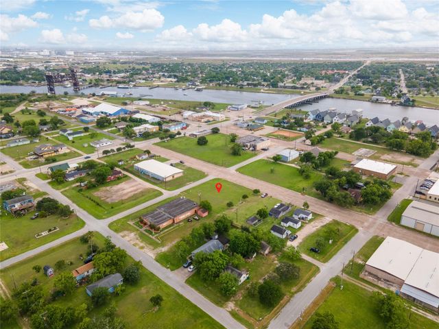 0 S Ave B, Freeport, TX 77541