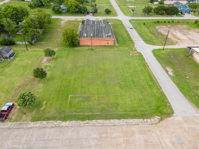 0 S Ave B, Freeport, TX 77541